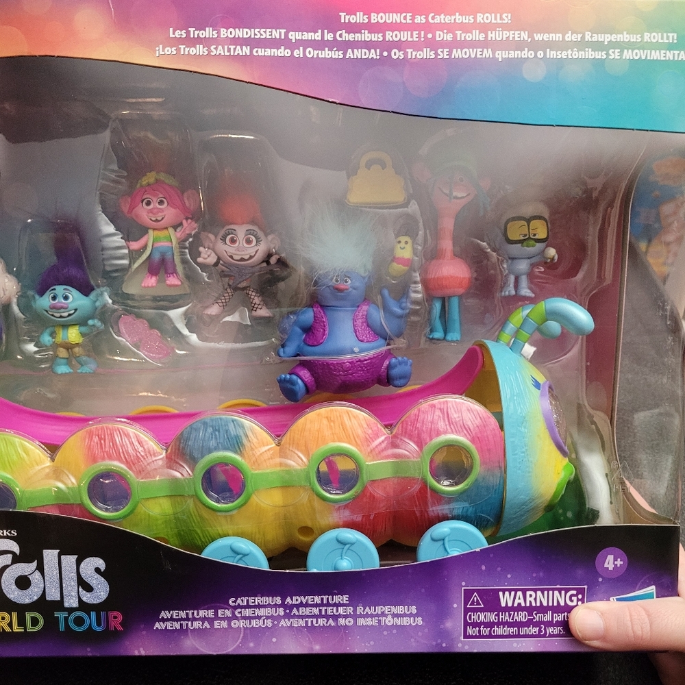 New trolls world tour caterbus playset
